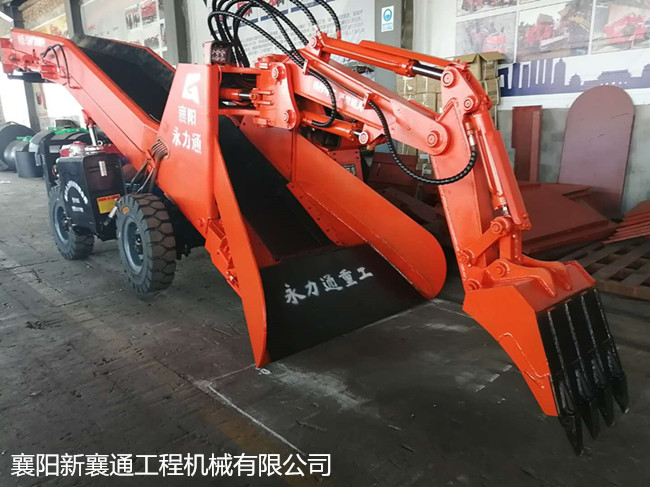 輪式皮帶扒渣機(jī) 1輪式皮帶扒渣機(jī).jpg