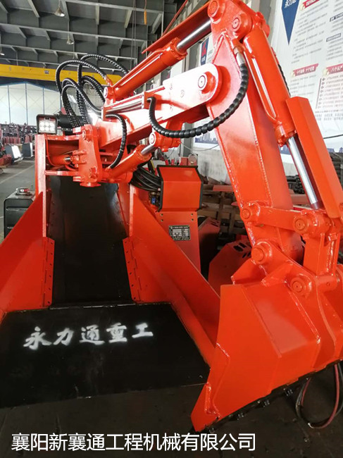 扒渣機(jī) 扒渣機(jī).jpg