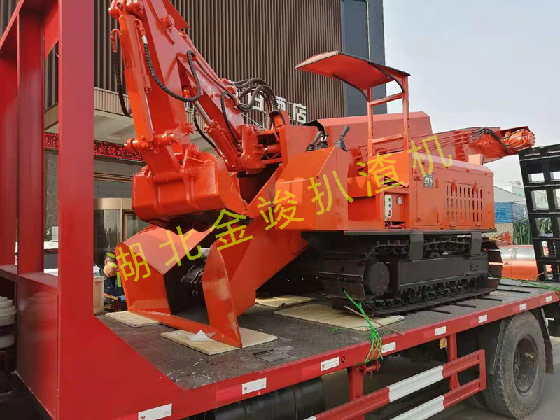 履帶刮板扒渣機(jī) 履帶刮板12-08-03.jpg